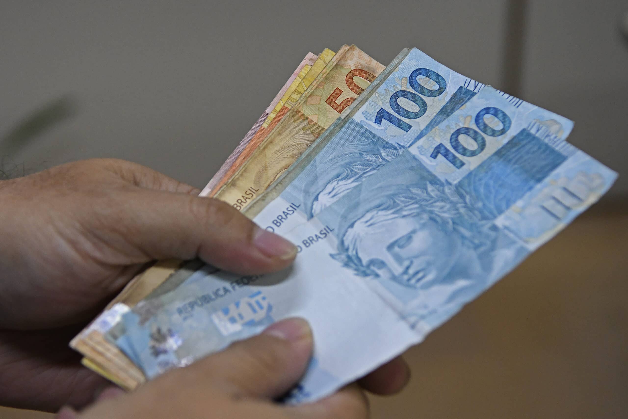 Divulgado qual sera o desconto do INSS no seu salario em 2024 scaled