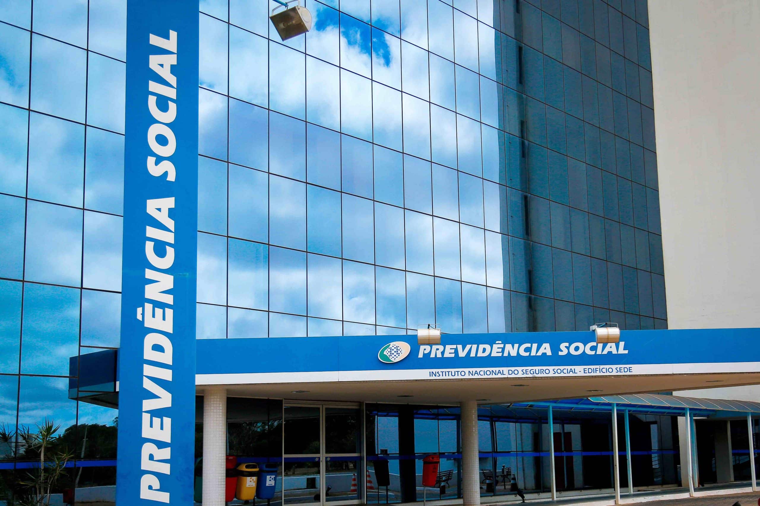 previdencia inss fachada scaled 1
