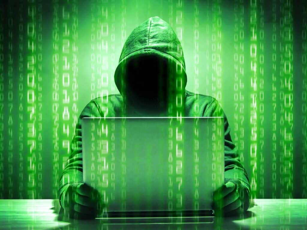 Esses são os golpes mais comuns que idosos estão caindo em 2025 1 hacker