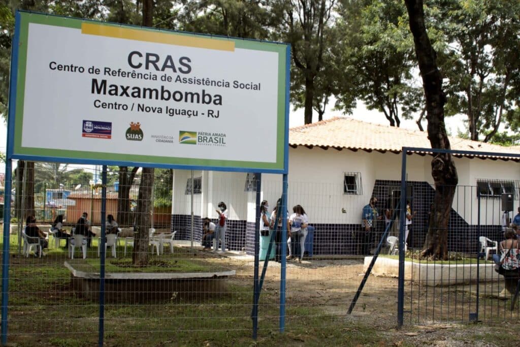 Distribuição de cestas básicas é retomada pelo Governo: saiba como solicitar 1 CRAS