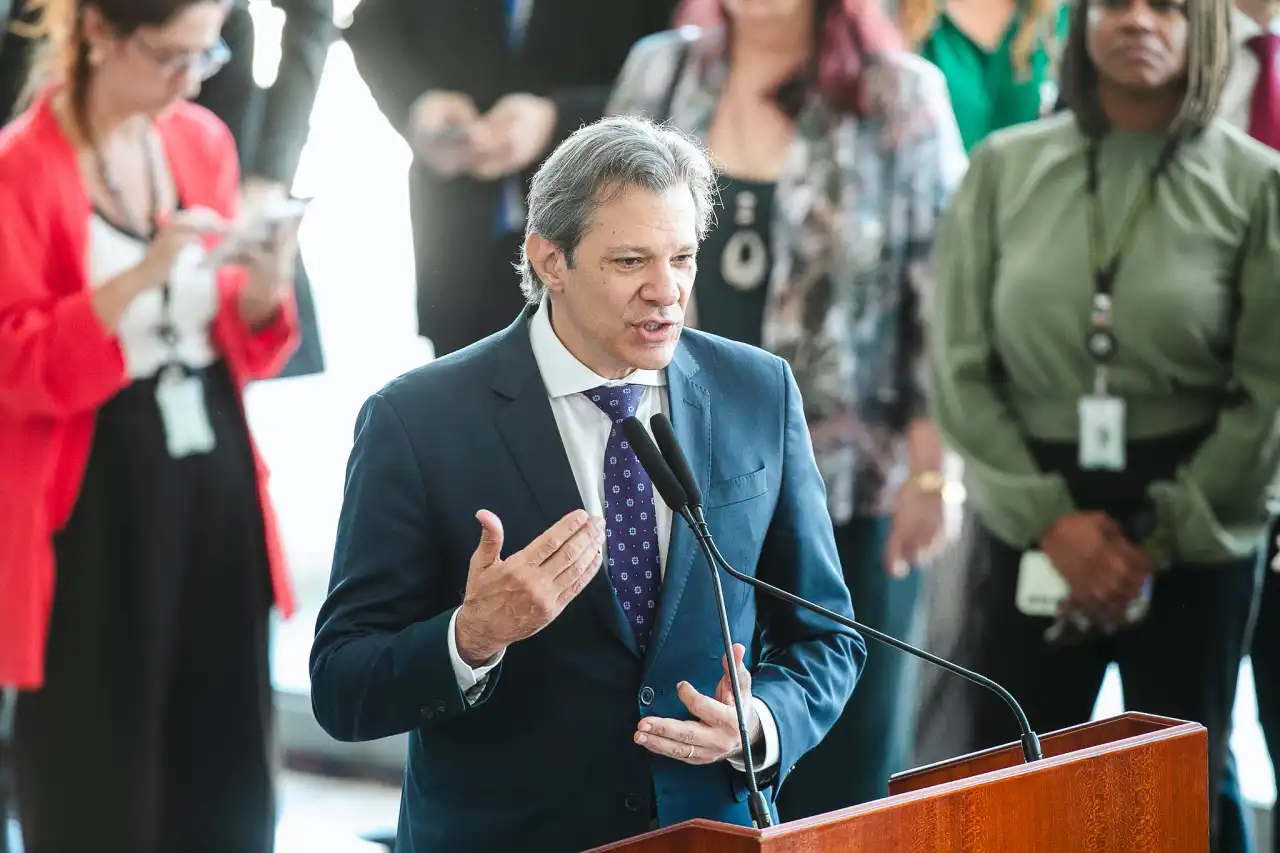 Haddad confirma salário mínimo