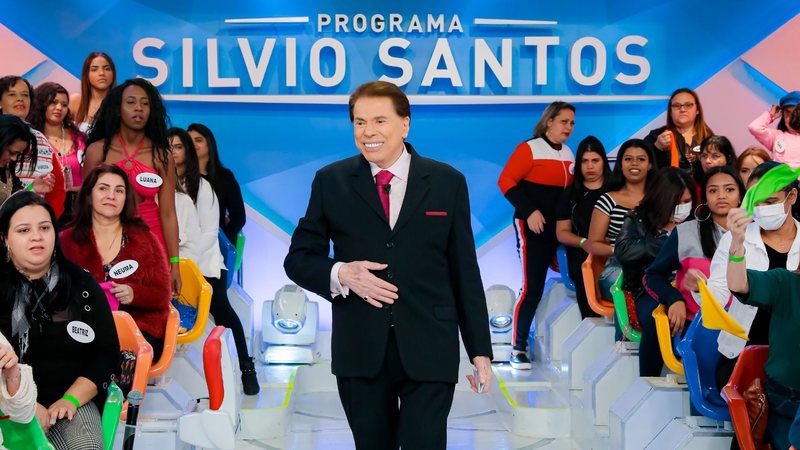silvio santos o1ydmf3c widelg