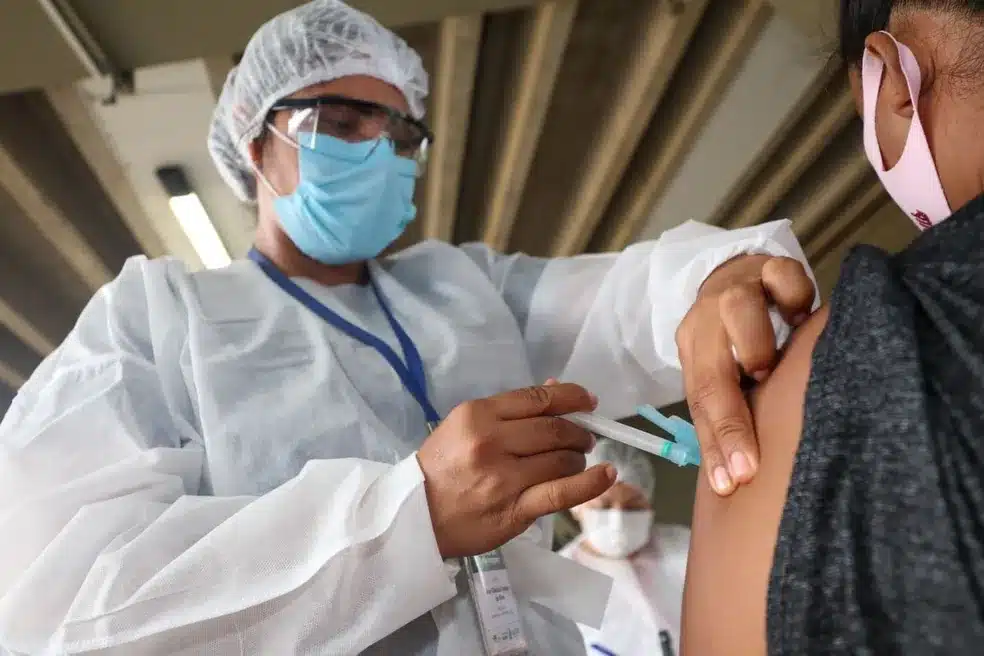 Vacina da gripe é barrada para essas pessoas: Saiba quem não pode tomar! 1 Foto: Governo de Manaus