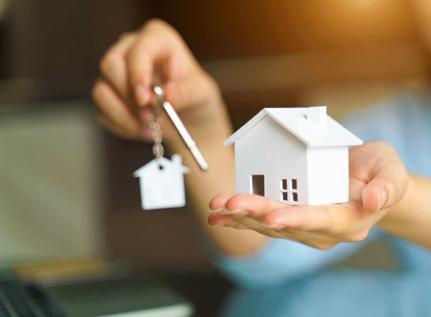 Como comprar uma casa propria por ate R 100 mil