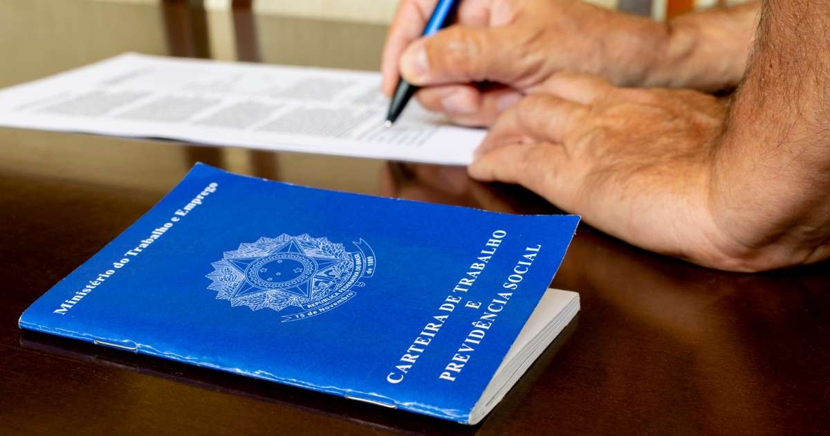brasil gerou 1 milhao de empregos formais maio 2024