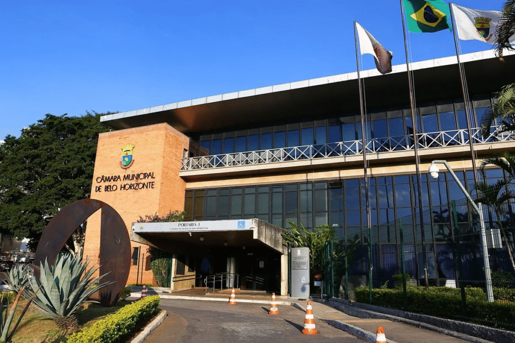 Governo aprova lei e vale-alimentação sobe para R$ 2,3 mil por mês 1 image 128