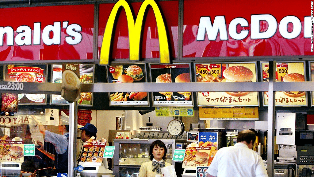 Nova regra do McDonald’s está deixando funcionários tristes 1 image 29